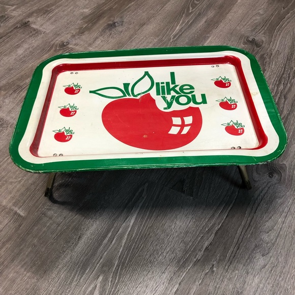 Other - VINTAGE 1974 PPS  I LIKE YOU APPLE LOGO tv tray serving